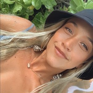 Meet your Posher, Mahea